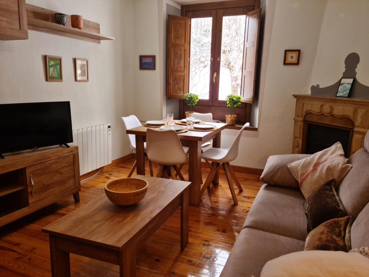 Apartamento Espectacular Reformado En Edificio Historico, Con Wifi Canfranc