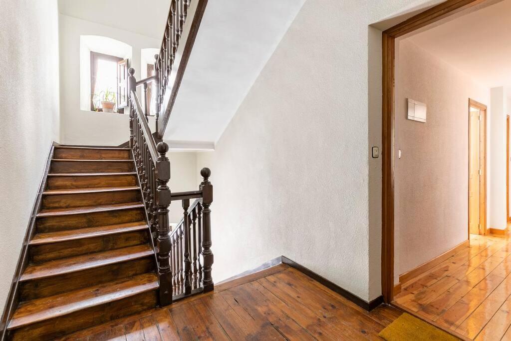Apartamento Espectacular Reformado En Edificio Historico, Con Wifi